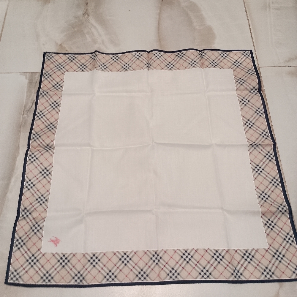 Burberry Cotton Handkerchief Check Light - Picture 7 of 12